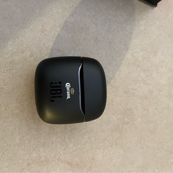 JBL Tour Pro Plus Corona Special Edition Earbuds - Picture 10 of 15